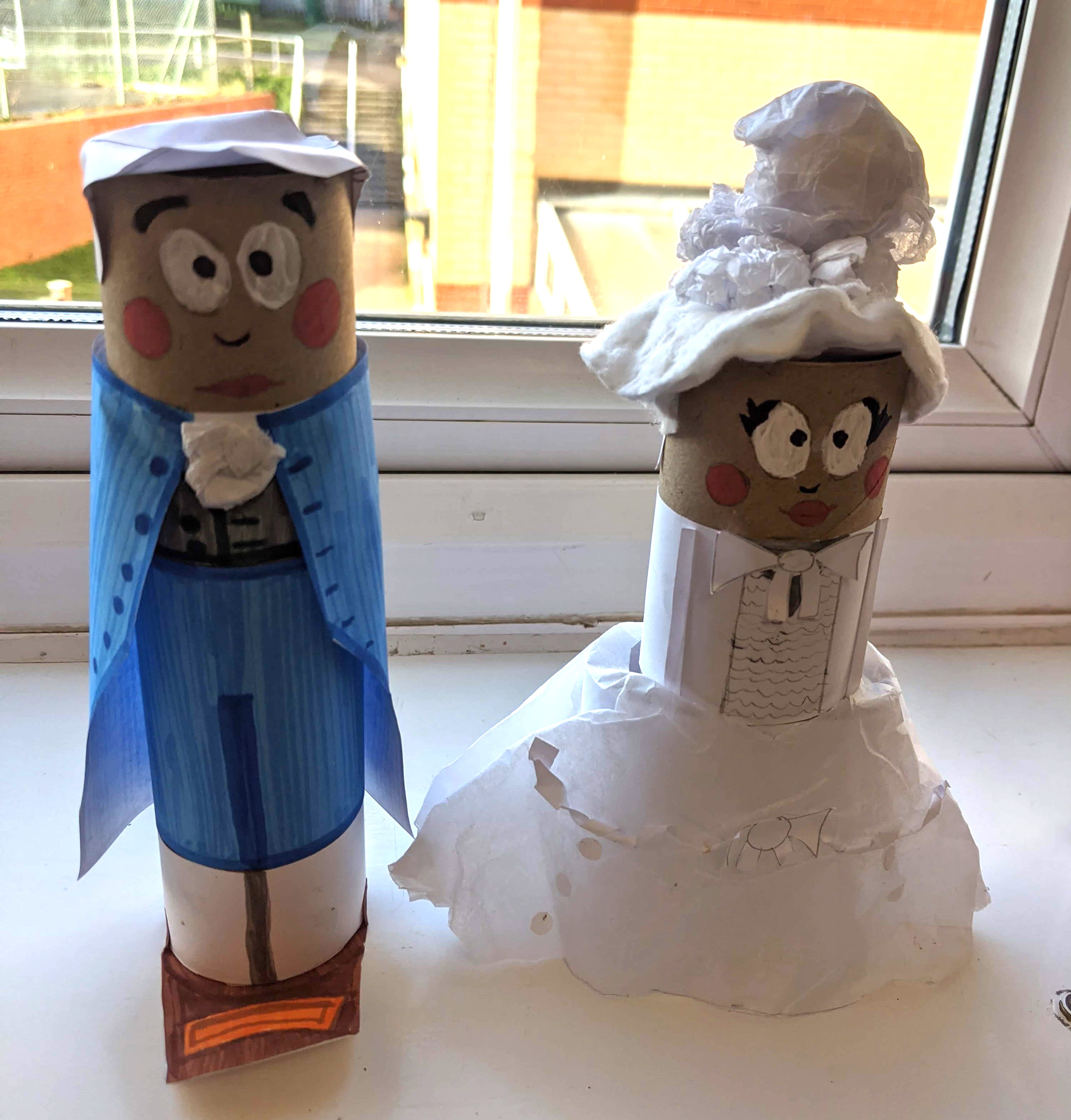 Toilet roll dolls - Marie Antoilette